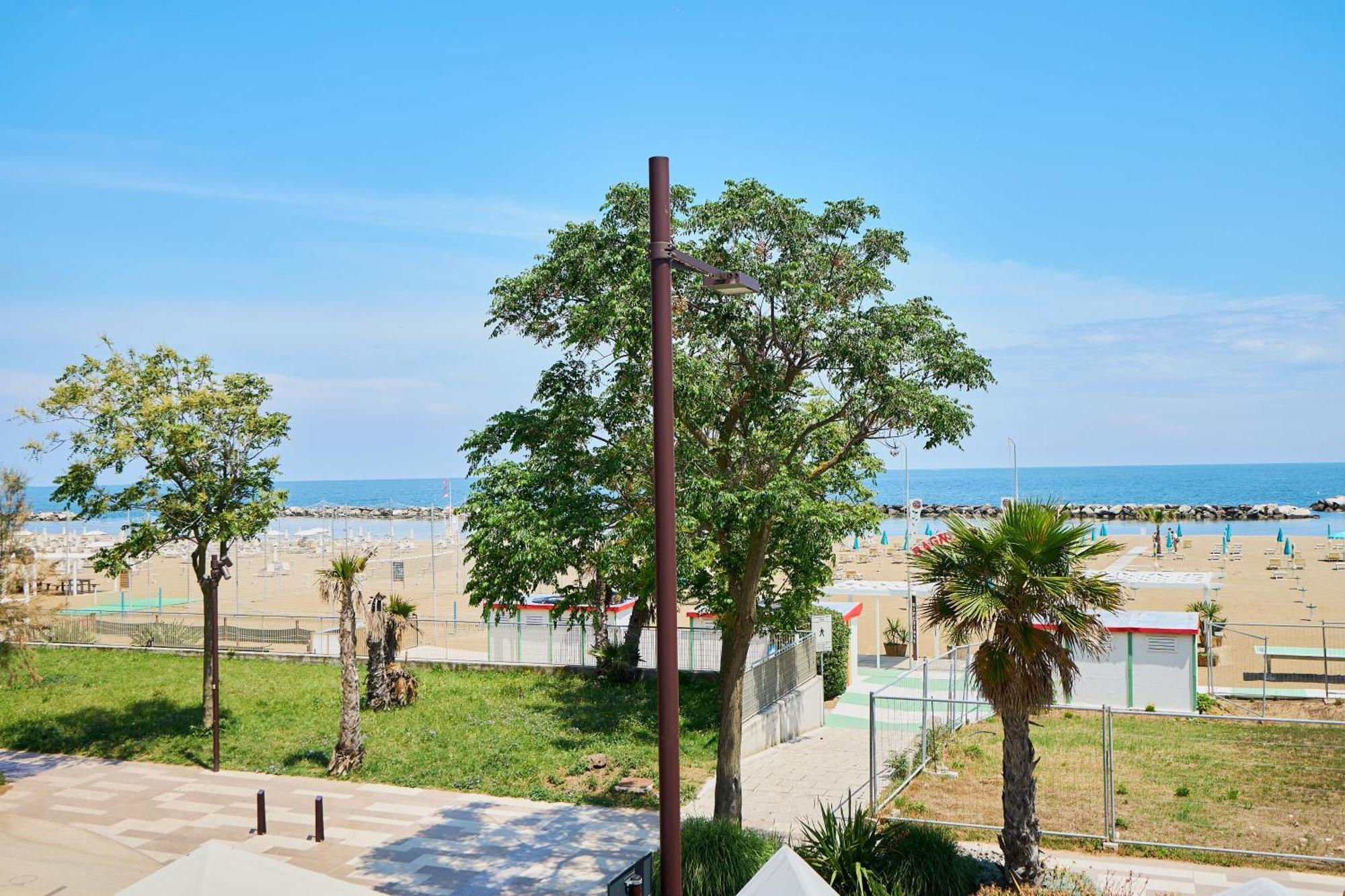 Hotel Acquario Rimini Dış mekan fotoğraf